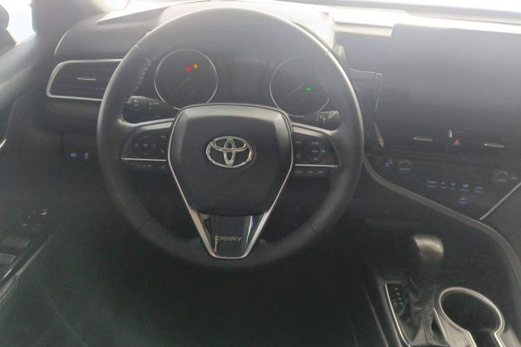 Used Toyota Camry 2021 Dual-Motor 2.5 HGVP Leading Edition