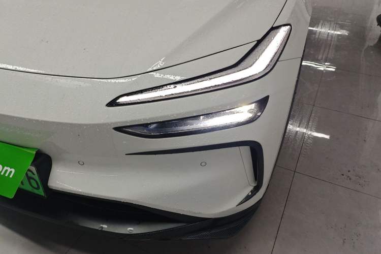 Used ONVO L60 2024 60 kWh Rear-Drive Version