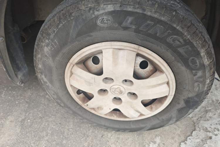 Used Chana Ruixing M70 2019 1.5L Comfort-Grade 7-Seater China VI Standard Flat-Roof Hatchback DAM15KL