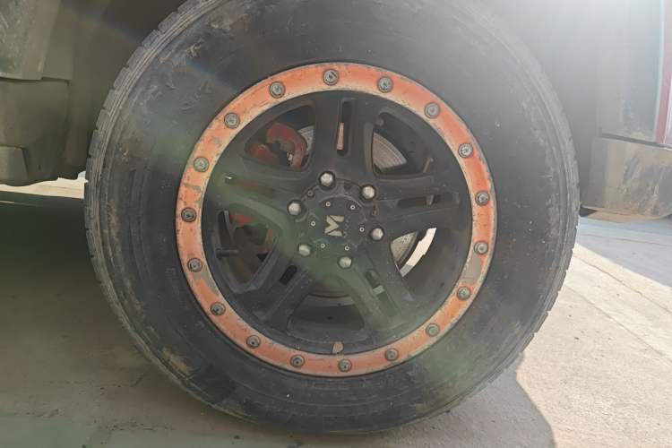 Used BAIC Off-Road BJ40 2018 PLUS 2.3T Automatic Four-Wheel Drive Premium Edition China V Right Front Wheel Hub