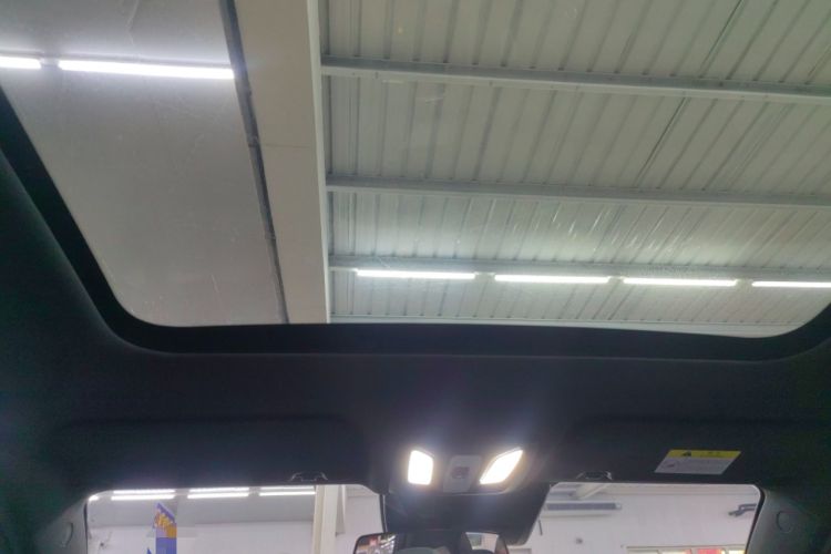 Used CHANGAN UNI-T 2023 Second-Generation 1.5T Prestige Model Headliner