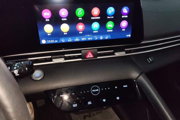 Used Hyundai Elantra 2021 1.5L CVT LUX Prestige Edition Audio And AC Panel