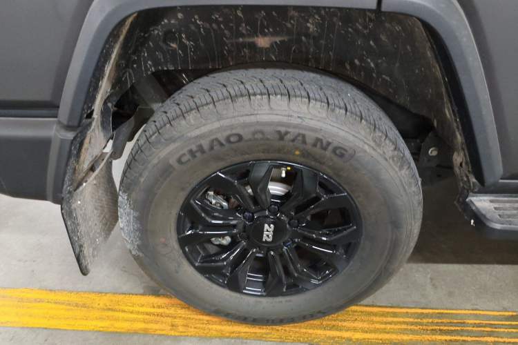 Used 212 T01 2024 2.0T Mechanic
