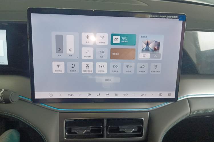 Used BYD Song L DM-i 2025 Intelligent Driving Version 160 km Beyond-Range Type Audio And AC Panel
