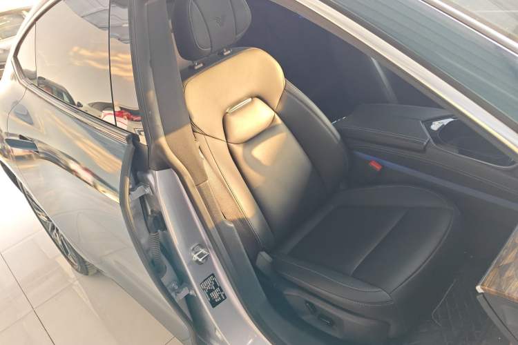 Used NETA S 2022 Extended-Range Version 1160 km Range Rear-Wheel-Drive Compact Edition
