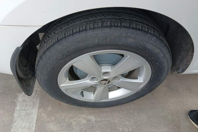 Used Skoda Rapid Spaceback 2016 Revised 1.6L Manual Chuanxing Edition
