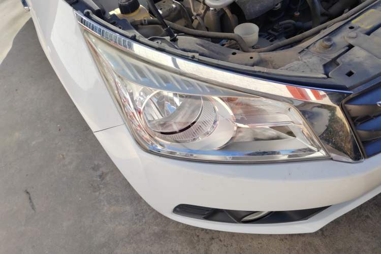 Used Venucia T70 2015 2.0L CVT Smart Choice Edition
