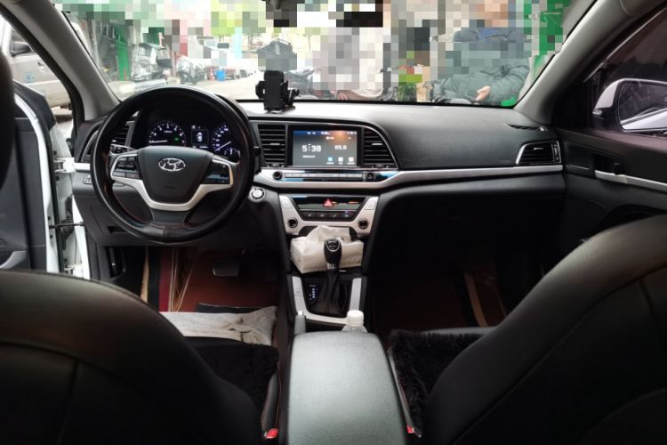 Used Hyundai Elantra (6th Generation / Lingdong) 2016 1.6L Automatic ZhiXuan – Elite Version Headliner