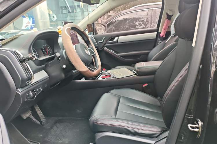 Used BYD Tang New Energy 2018 DM 2.0T All-Wheel Drive Smart Connect Advanced Model 7 Seats China V Emission Standard