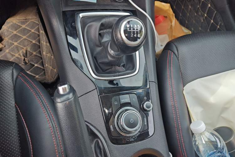Used Mazda 3 Axela 2016 Sedan 1.5L Manual Luxury Model Gear Lever