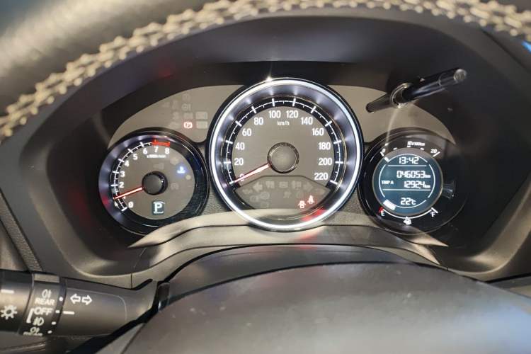 Used Honda XR-V 2017 1.8L EXi CVT Comfort Version
