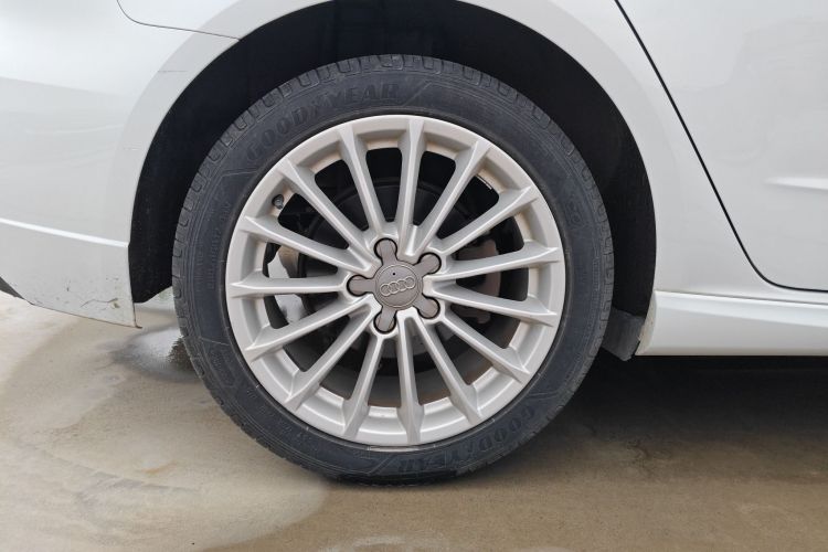 Used Audi A3 2018 30th Anniversary Edition Sportback 35 TFSI Fashion Model
