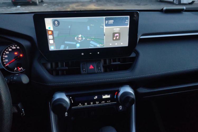 Used Toyota RAV4 2024 2.0L CVT Two-Wheel Drive Urban Edition
