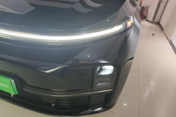 Used Li Auto L7 2023 Pro Model
