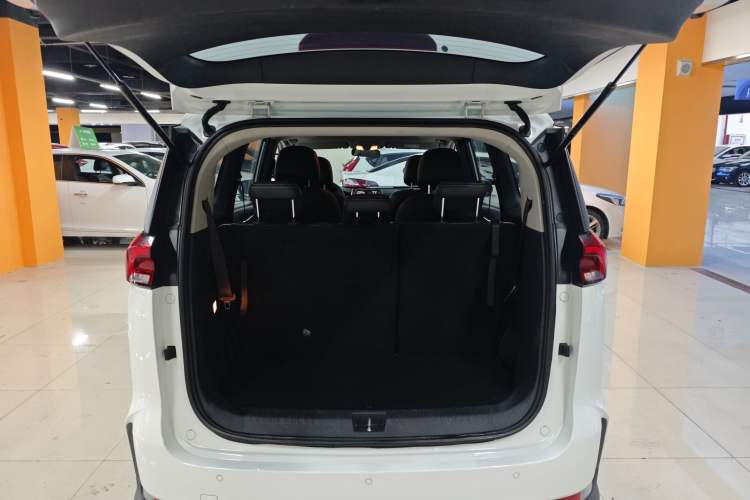 Used SAIC MAXUS G50 2020 1.5T Automatic Elite Edition

