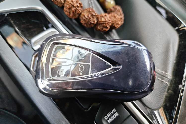 Used CHANGAN OSHAN X7 PLUS 2022 1.5T Blue Whale Edition Automatic Prestige Version
