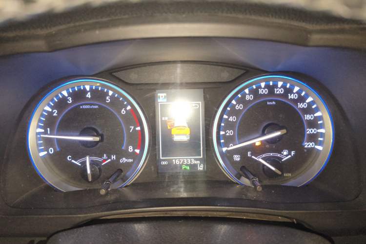 Used Toyota Highlander 2018 2.0T Four-Wheel Drive Luxury Edition 7 Seats China V Emission Standard