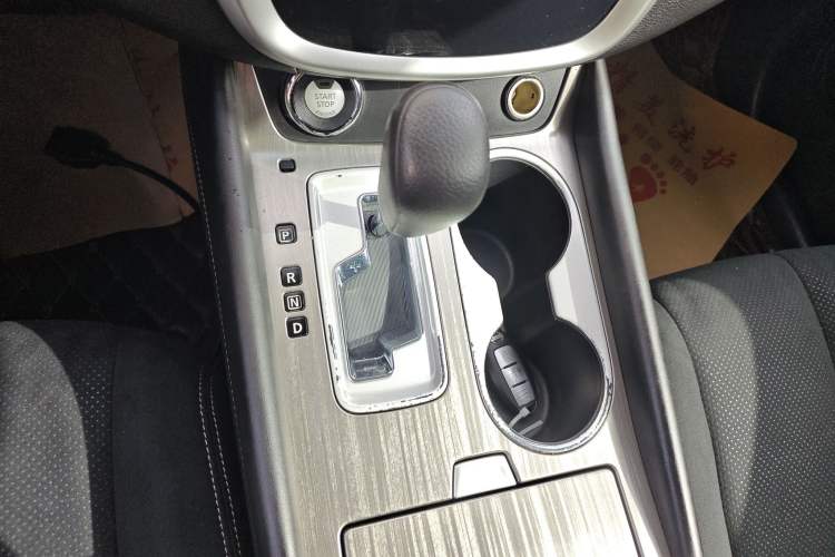 Used Nissan Murano 2017 2.5L XE Two-Wheel Drive Elite Edition
