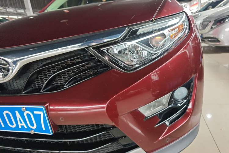 Used Soueast DX7 2015 1.5T Automatic Elite Model Left Front Headlight