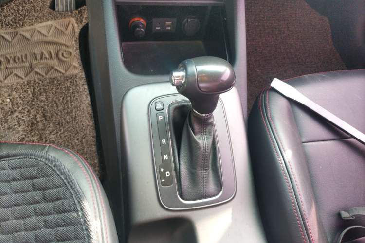 Used Kia K3 2015 1.6L Automatic GLS
