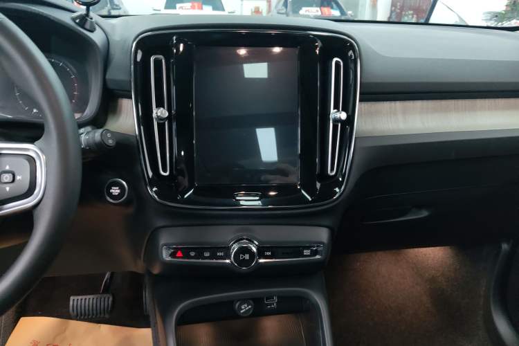 Used Volvo XC40 2020 T4 Four-Wheel Drive Smart Luxury Edition