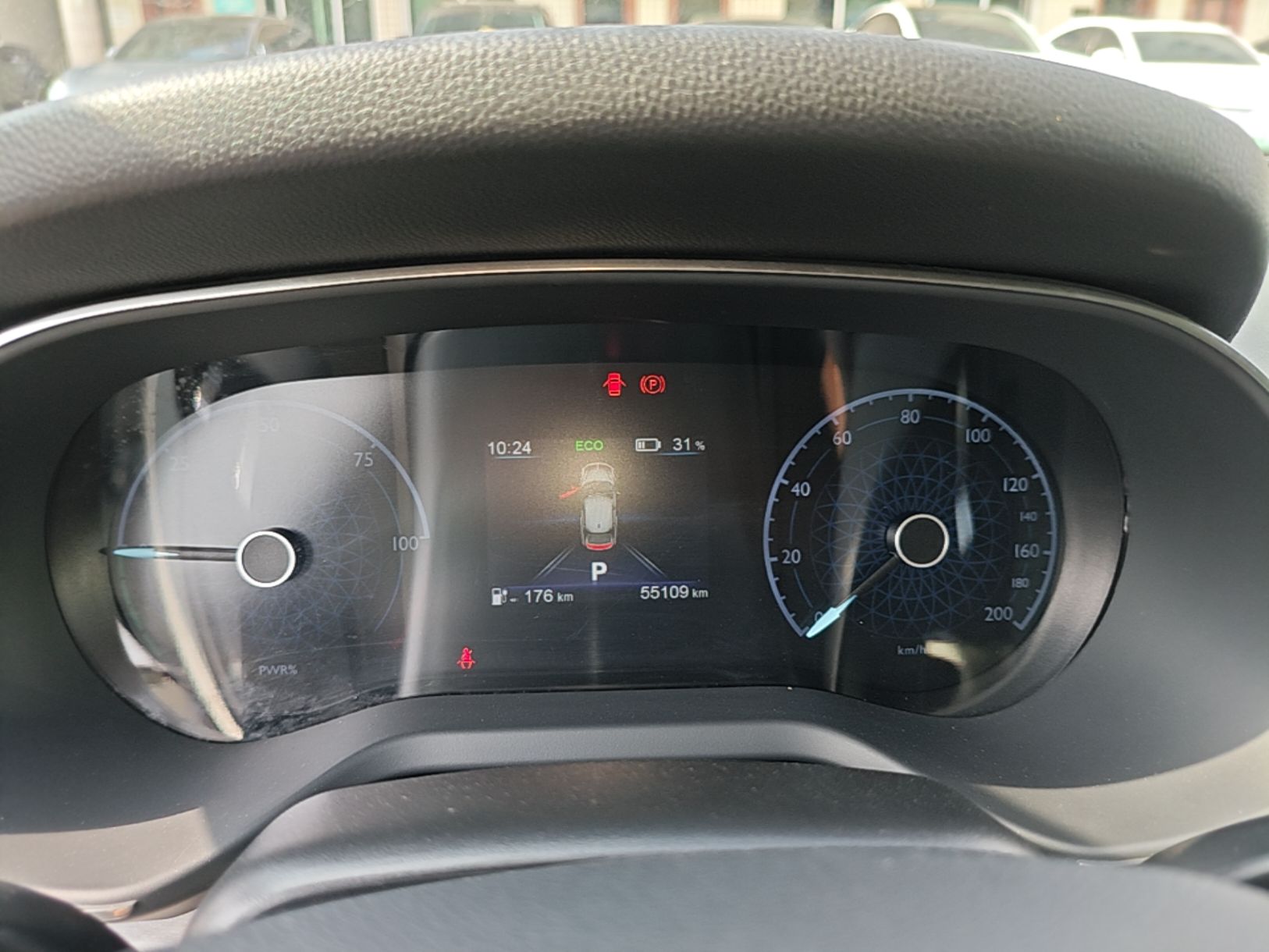 Hongqi E-QM5 2023 620km PLUS — снимка 14