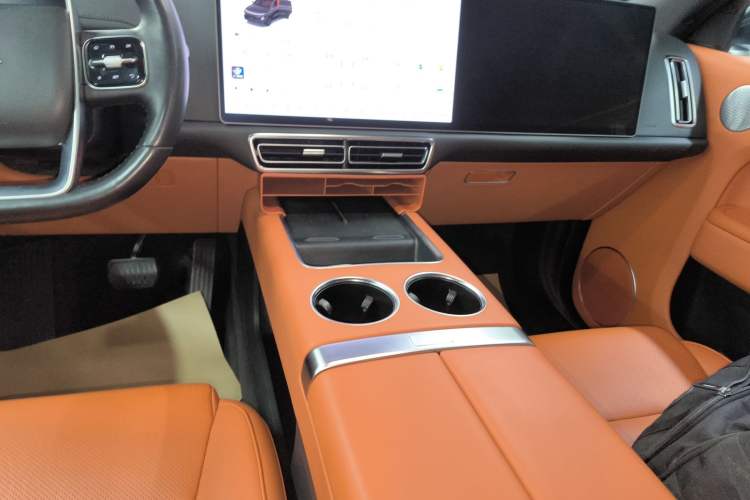 Used Li Auto L9 2022 Max model
