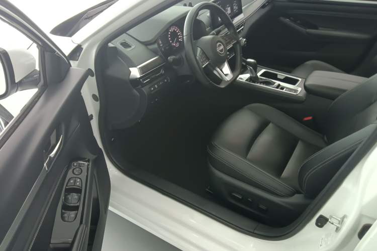 Used Nissan Teana 2022 2.0L XL-TLS Enjoyment Edition