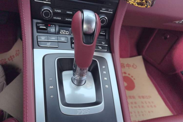 Used Porsche 718 2020 Cayman 2.0T
