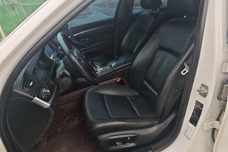 Used BMW 5 Series 2014 525Li Leading Model