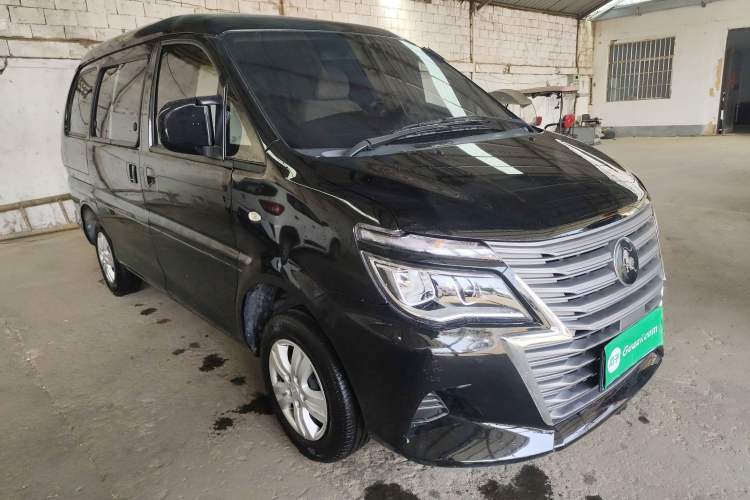 Used FORTHING Lingzhi 2023 M5 1.6L Practical Model 5 Seats
