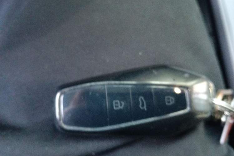 Used iCAR 03 2024 501km Four-wheel Drive Long-range Intelligent Driving Edition