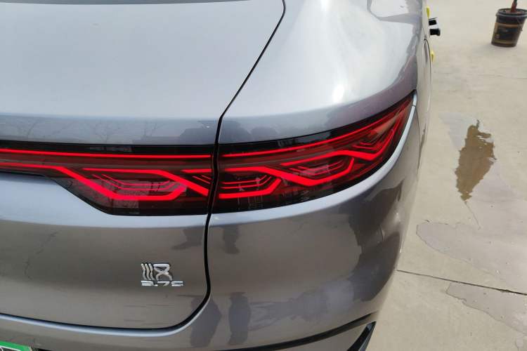 Used BYD Han 2022 DM-p 202km Four-Wheel Drive Flagship Model