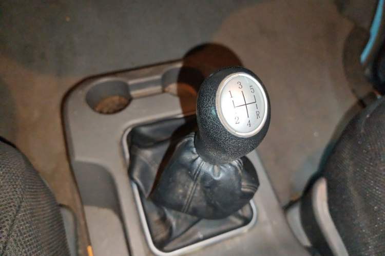 Used FORTHING Lingzhi 2014 M3 1.6L 7-Seater Comfort Model Gear Lever