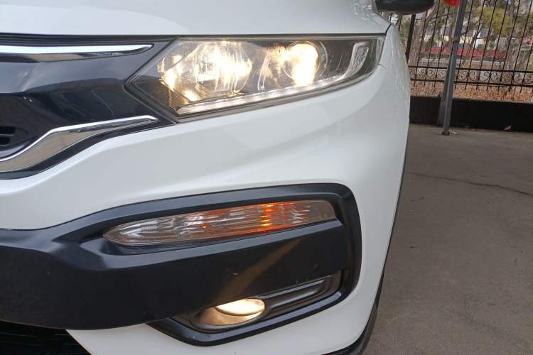 Used Honda XR-V 2015 1.8L EXi CVT Comfort Version
