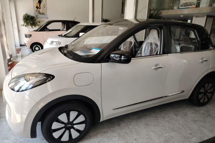 Used Wuling Bingo 2024 333 km Enjoyment Version