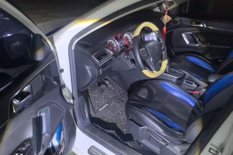 Used Peugeot 408 2014 1.8L Automatic Leading Edition
