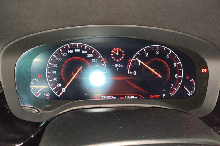 Used BMW 5 Series 2019 Facelifted 530Li Leading Edition M Sport Package