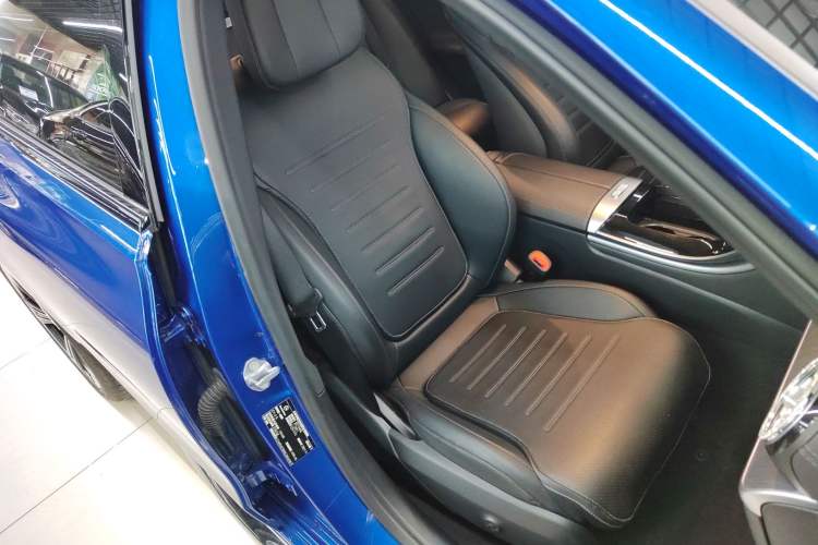 Used Mercedes-Benz C-Class 2022 C 260 L Obsidian Night Sport Edition Right Front Seat