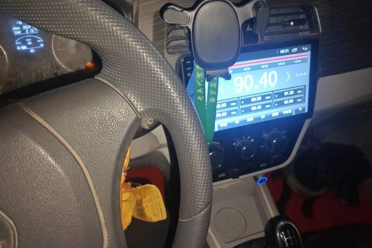 Used Jinbei New Hiace X30L 2019 1.5L Cargo Van Wealth Edition China VI SWC15M Audio And AC Panel