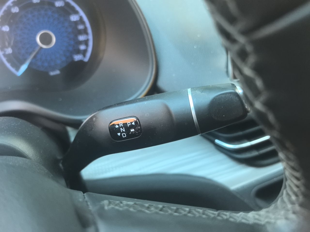 Hongqi E-QM5 2025 500km Range Commuter Version — снимка 14