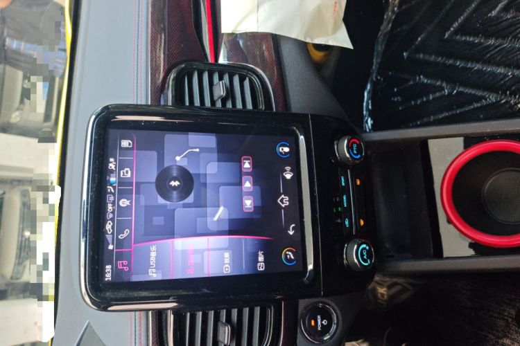 Used Chery Little Ant 2022 Sweet Pink Edition Half-Sugar Version Lithium Iron Phosphate 30 kW 301 km