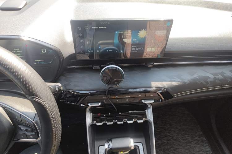 Used Baojun RS-3 2020 1.5L CVT Elite Version with 24-Hour Online Service
