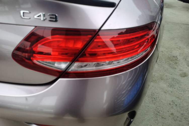 Used Mercedes-Benz C-Class 2017 Facelift C 200 Coupe
