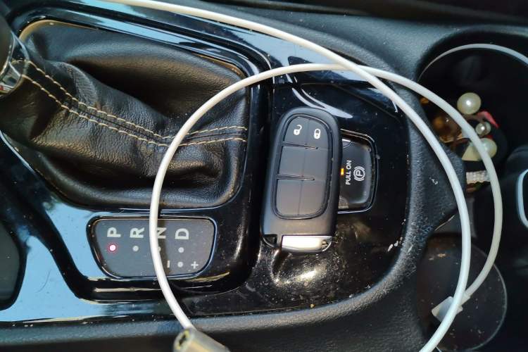 Used Jeep Cherokee 2017 2.0L Superior Edition
