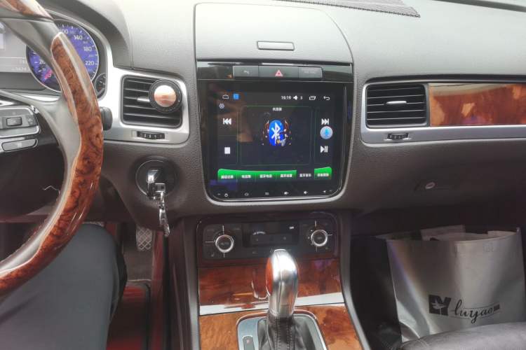 Used Volkswagen Touareg 2011 3.0 TSI Standard Version