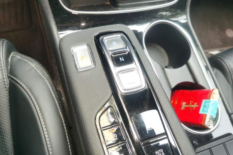 Used Hyundai Santa Fe 2020 380 TGDi Automatic Two-Wheel Drive DLX Prestige Edition PLUS
