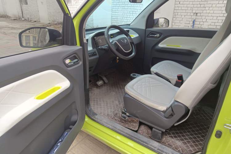 Used Wuling Hongguang MINIEV 2022 Macaron-Color Edition Lithium Iron Phosphate Driver Seat