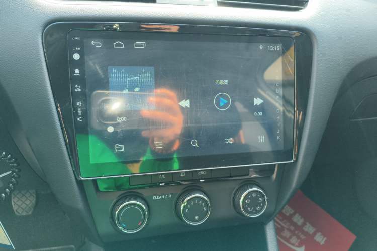 Used Skoda Octavia 2017 Classic Model 1.6L Manual Comfort Edition
