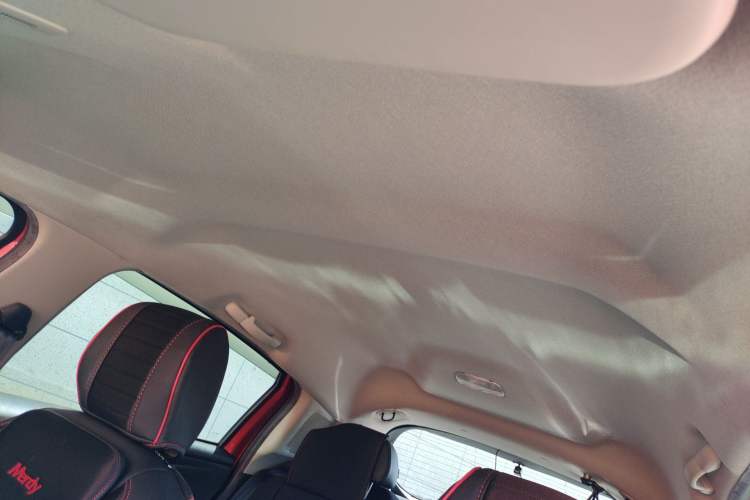 Used Citroen C3-XR 2018 1.6L Automatic Pioneer Model Headliner